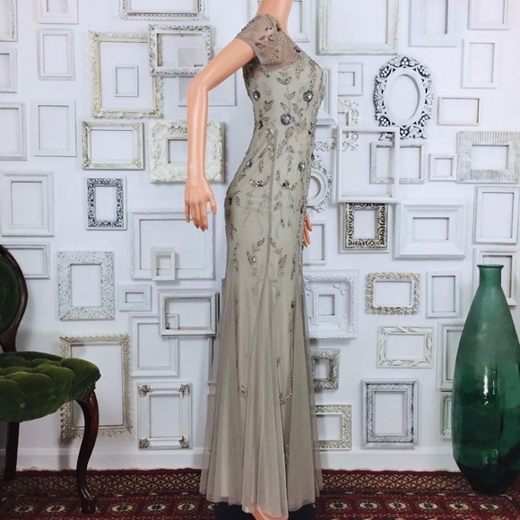 Adrianna Papell Beaded short sleeves V-neck Godet long Gown - Picture 7 of 11